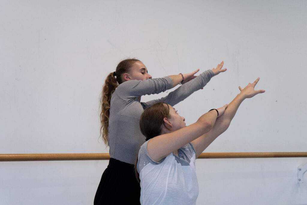 Bruckner Universität AZB-Lehrgang Contemporary Class